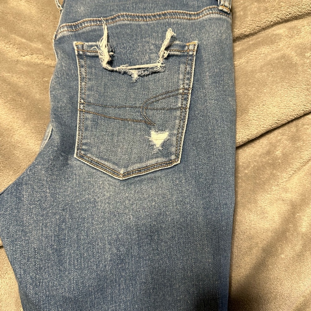 American Eagle size 10 stretch skinny distressed